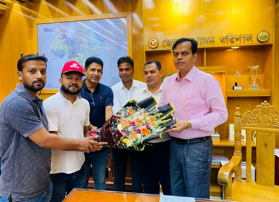 আরাফাত রহমান কোকো স্মৃতি ক্রীড়া সংসদের পক্ষ থেকে বরিশাল জেলা ক্রীড়া সংস্থার নবনির্বাচিত কমিটিকে ফুলেল শুভেচ্ছা
