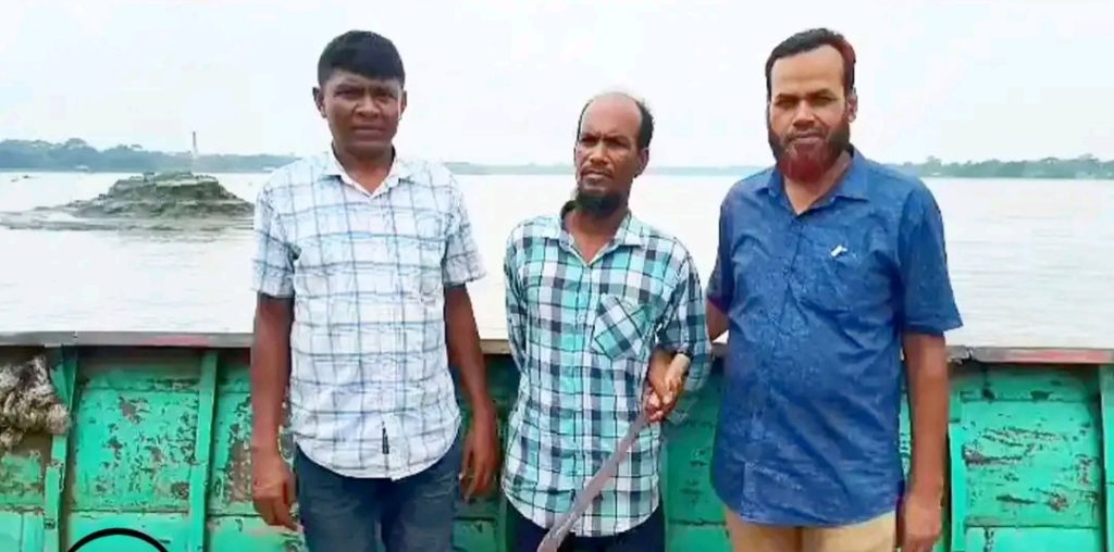 বরিশালে মাদক বিক্রিতে বাধা দেয়া যুবককে কুপিয়ে জখম অভিযুক্ত গ্রেফতার